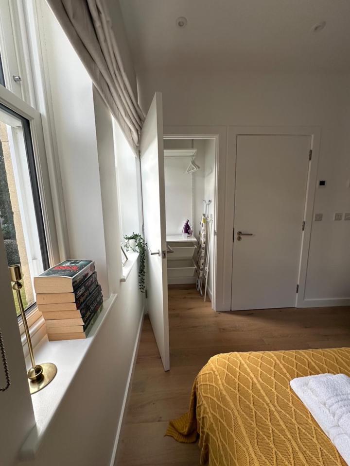 Contemporary Pied A Terre In The Heart Of Bath Apartment Luaran gambar