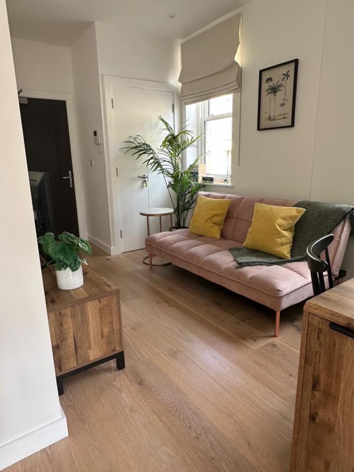 Contemporary Pied A Terre In The Heart Of Bath Apartment Luaran gambar